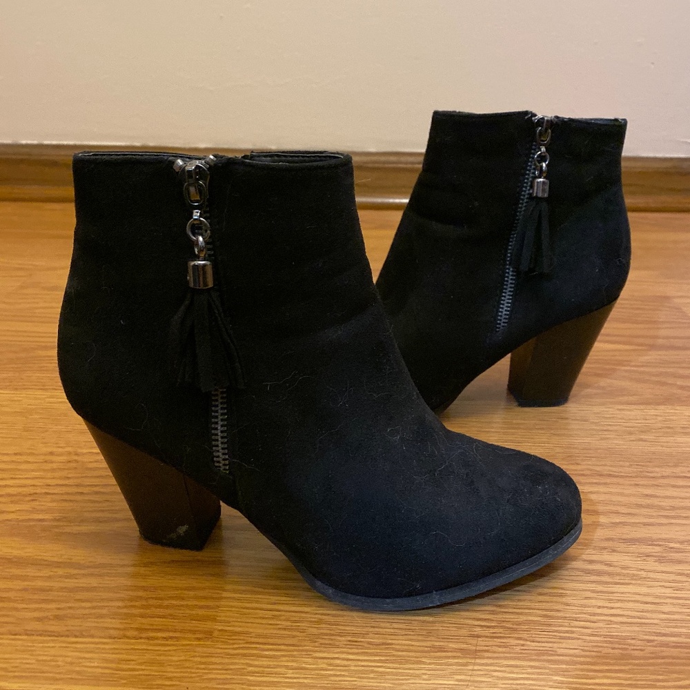 Black Heeled Booties with Zippers